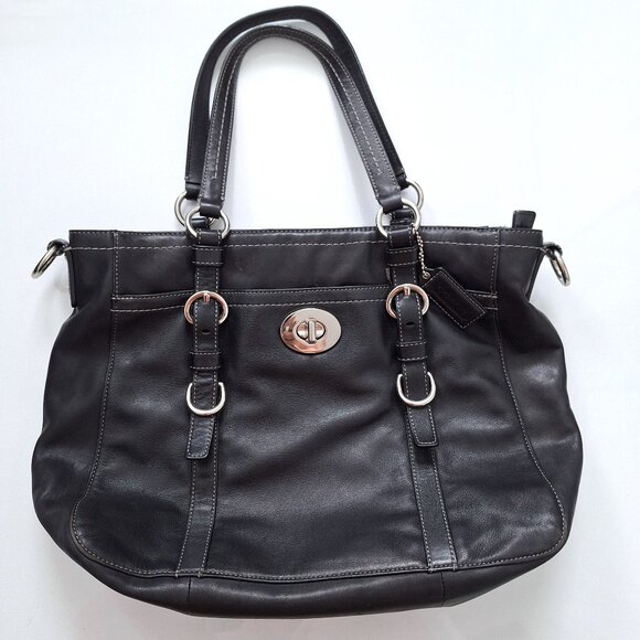 Coach Chelsea Black Leather Shoulder Bag - Picture 1 of 12